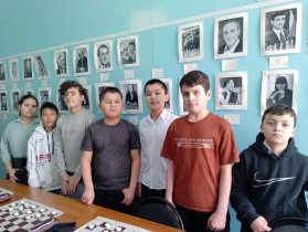 Школьный шашечный турнир, посвященный Дню освобождения города Вязьмы от немецко-фашистских захватчиков.